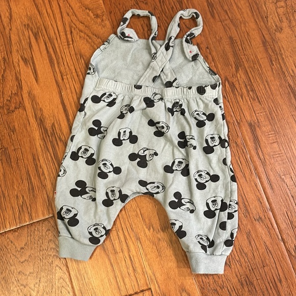 Baby romper - Picture 2 of 2
